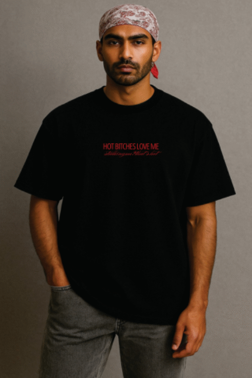 HOTTIE T-SHIRT BLACK